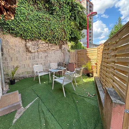 Soh Rent Terrasse -tv