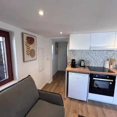 Soh Rent Proche Strasbourg Terrasse -tv